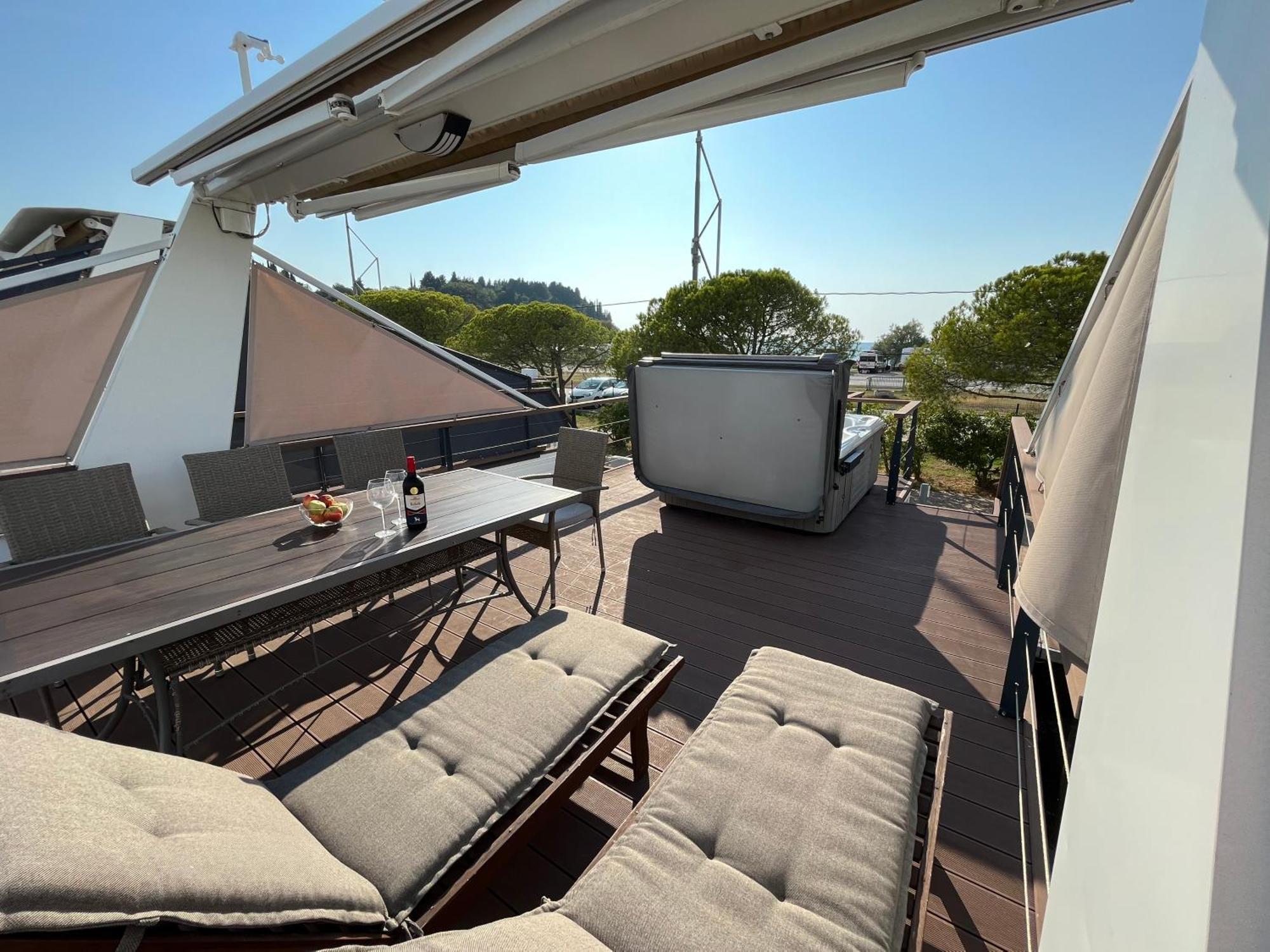 Marina Luxury Houseboat Lace Portorož Exterior foto